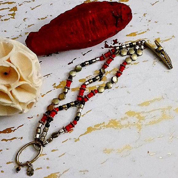 Multi-Color Beaded Bracelet - Picture 1 of 5